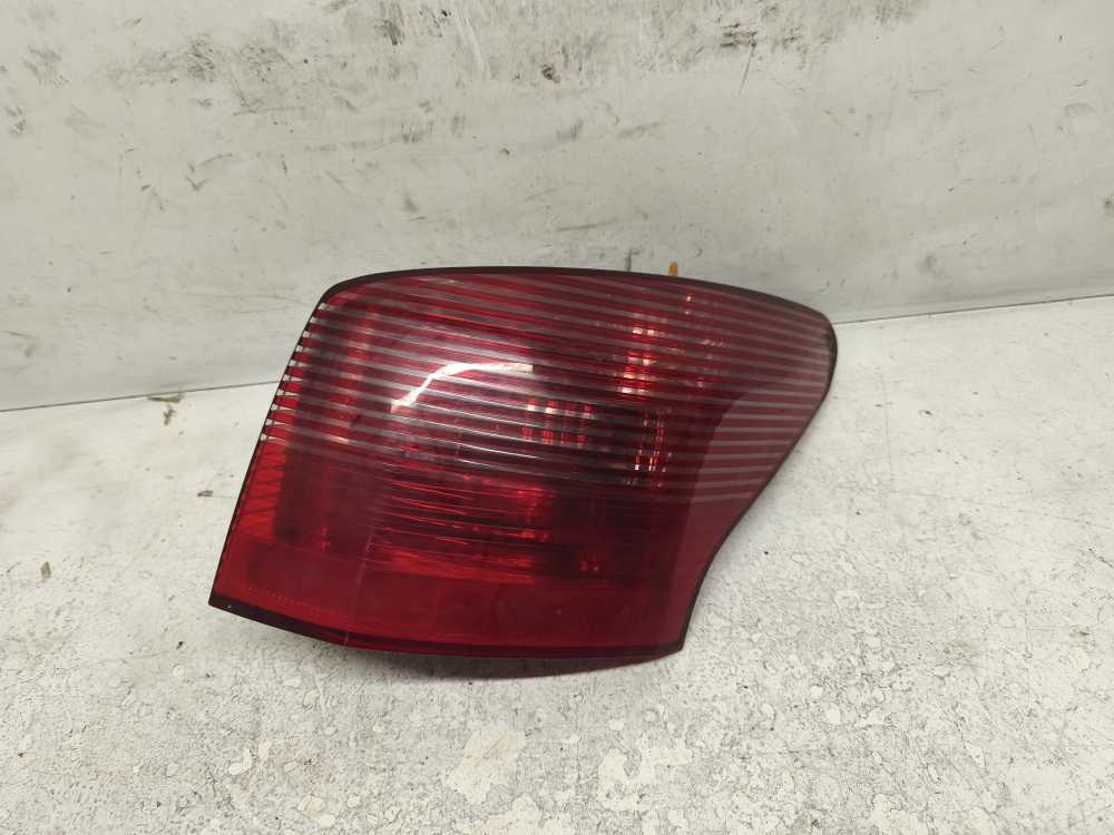 FEU ARRIERE DROIT PEUGEOT 407 BREAK -9/2008 - Vue 1